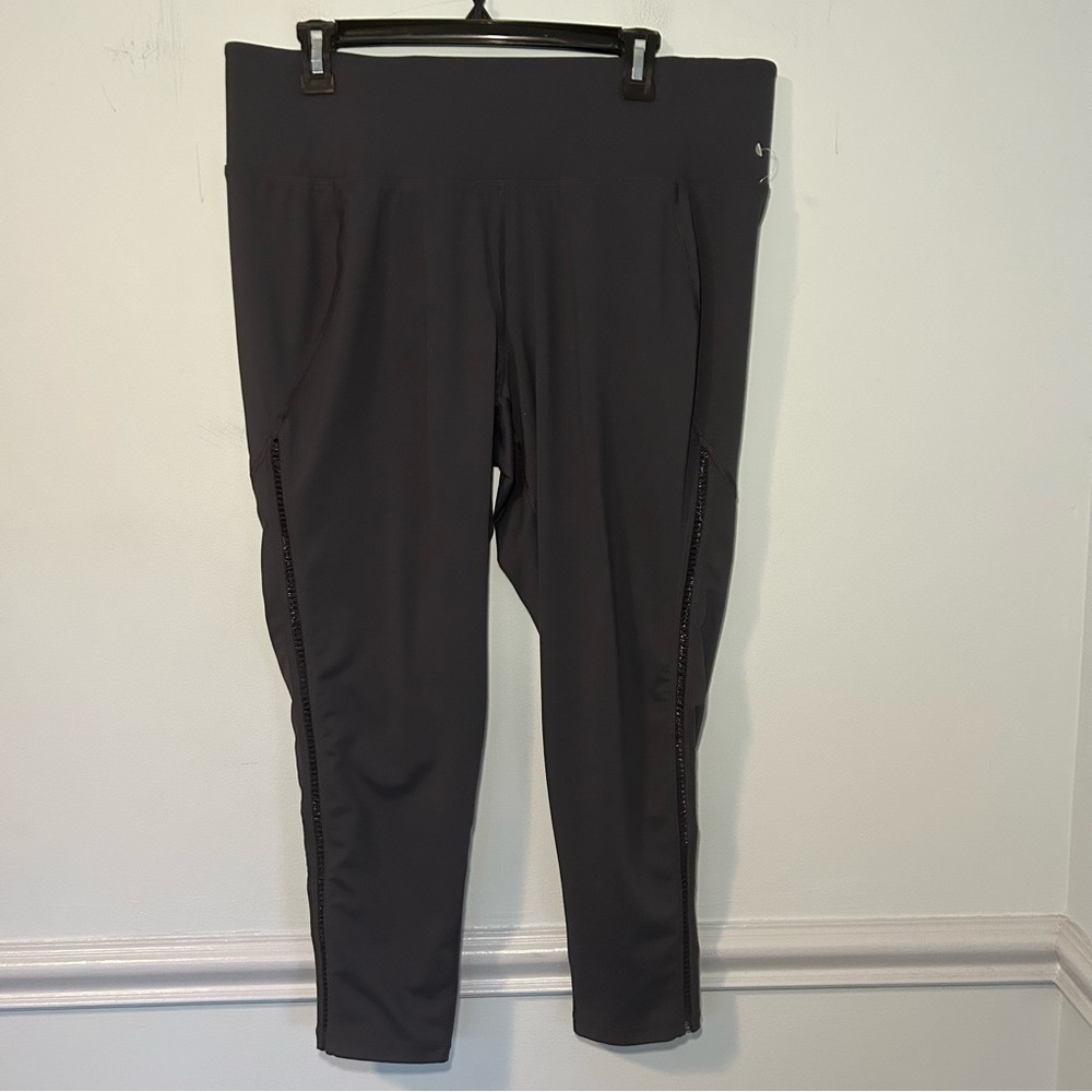 LIVI Active Gray Leggings Size 18/20